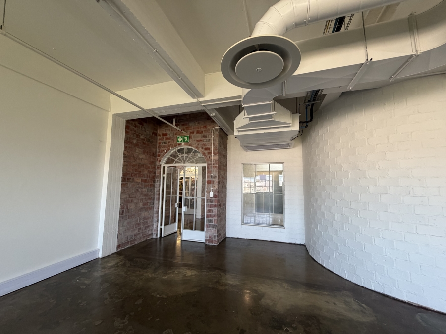 To Let Commercial Property for Rent in Woodstock Western Cape